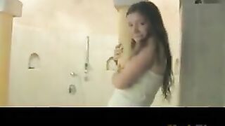 18 Year Old In The Bath Tub