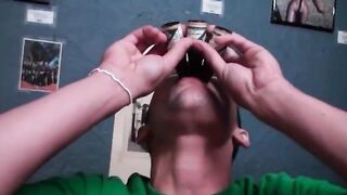 Teen waitress flashing boobs for cold cash