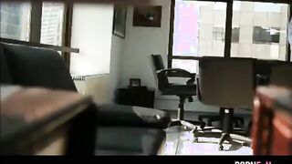 Intern Sucks Off The Boss In The Office