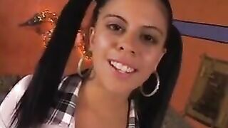 Brazilian Cutie Wants Anal