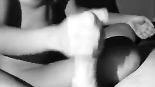 Filipina Whore Giving A Handjob