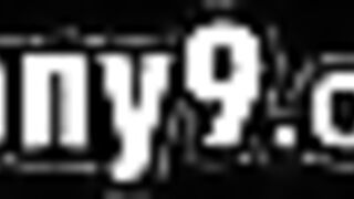 White Slut Gives A Rim Job