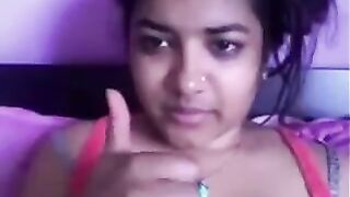 Indian Cutie Rubs Her Clit