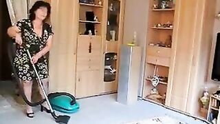 Mature Woman Vacuums Her Pussy