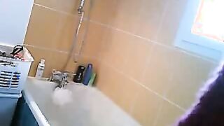 Anouk voyeured in our bathroom