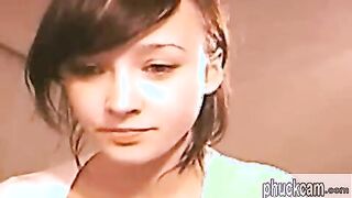 Cute Webcam Girl Masturbating