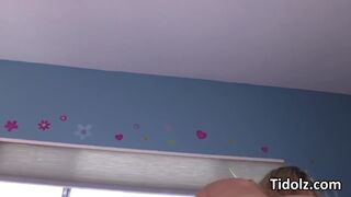 Bootylicious shemale stunner Luna Rose takes anal ride