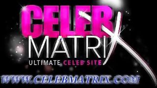 Alluring Star Parades Naked Inside Restaurant