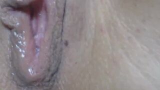 Sexy Blonde Babe Show her Pussy  on Cam