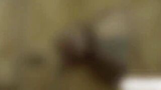 Gorgeous babe Bianca and cutie teen Jade enjoys a hot threesome sex