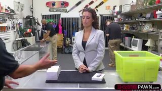 Brunette amateur Victoria Banxxx gets fucked by Shawns coworker