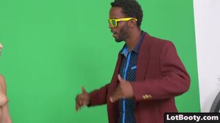 Interracial sex of big ass brunette Abella Danger