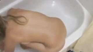 my stepsister 19 masturbates in bath