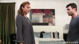 Mya Mayes steals her daughter's BF