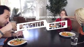 Perv Babe Gets Kinky With Her Boyfriend’s Best Friend