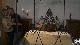 Big-booty blonde Samantha Saint is fucked doggy and cums