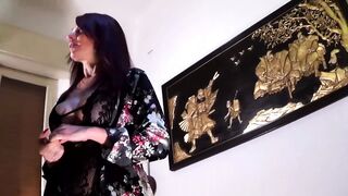 Aiuto ho il cazzo duro! - Part 1