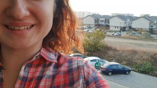 girl cums from shopping and the risk of being seen