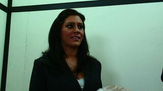 Crazy Milf goes Crazy - vol. #02