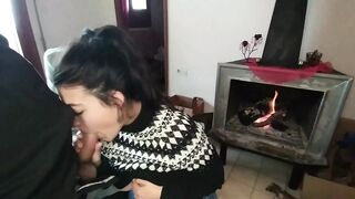 Amateur blowjob and natural tits hot girl