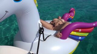 I'm peeing on my unicorn and cum twice