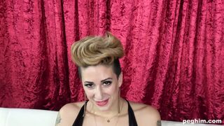 Della Dane MILF - Pegging, Fisting, Gaping, Stretching