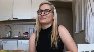 HOT STUDENT - Jennifer Aniston looks like lure schoolmate and cums twice on her pussy and tits