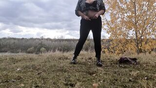 BBW sexy mature playing in the forest – Hot fetish