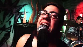 Little Runaway USA!!! - VOL #04