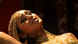 Latina Cleopatra Babe Gets Fucked By Big Dick