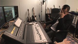 Wanna be rapstars Jasmine + Romana get dicked by Asian cock