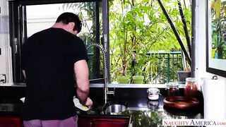 Creampie-ing your wife's friend 101 - Naughty America