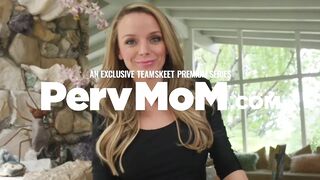 BFFS - Athletic Girls Eating Each Others Pussies After Workout