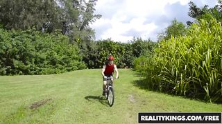 RealityKings - Milf Hunter - Tickled Pink