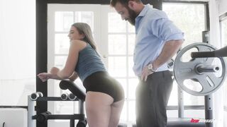 Rharri Works Her Ass Off