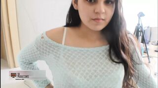 Beautiful teen with a delicious body fucks with her horny stepdad - Porno en Español