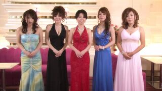 JAPANESE SEXY BABES RIDE HUGE COCKS CREAMPIE