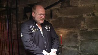 An old lady with a slim body gets her shaved pussy fisted