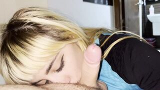 Hot Girl From My Gym to Give Me a Sloppy BJ