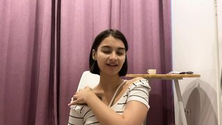 Amateur Cam Girl Fingering Her Pussy to Orgasm